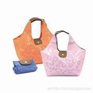 Beautiful Lunch Bags, Made of Semi PU + 190T Polyester Materials, Customized Designs are Welcome